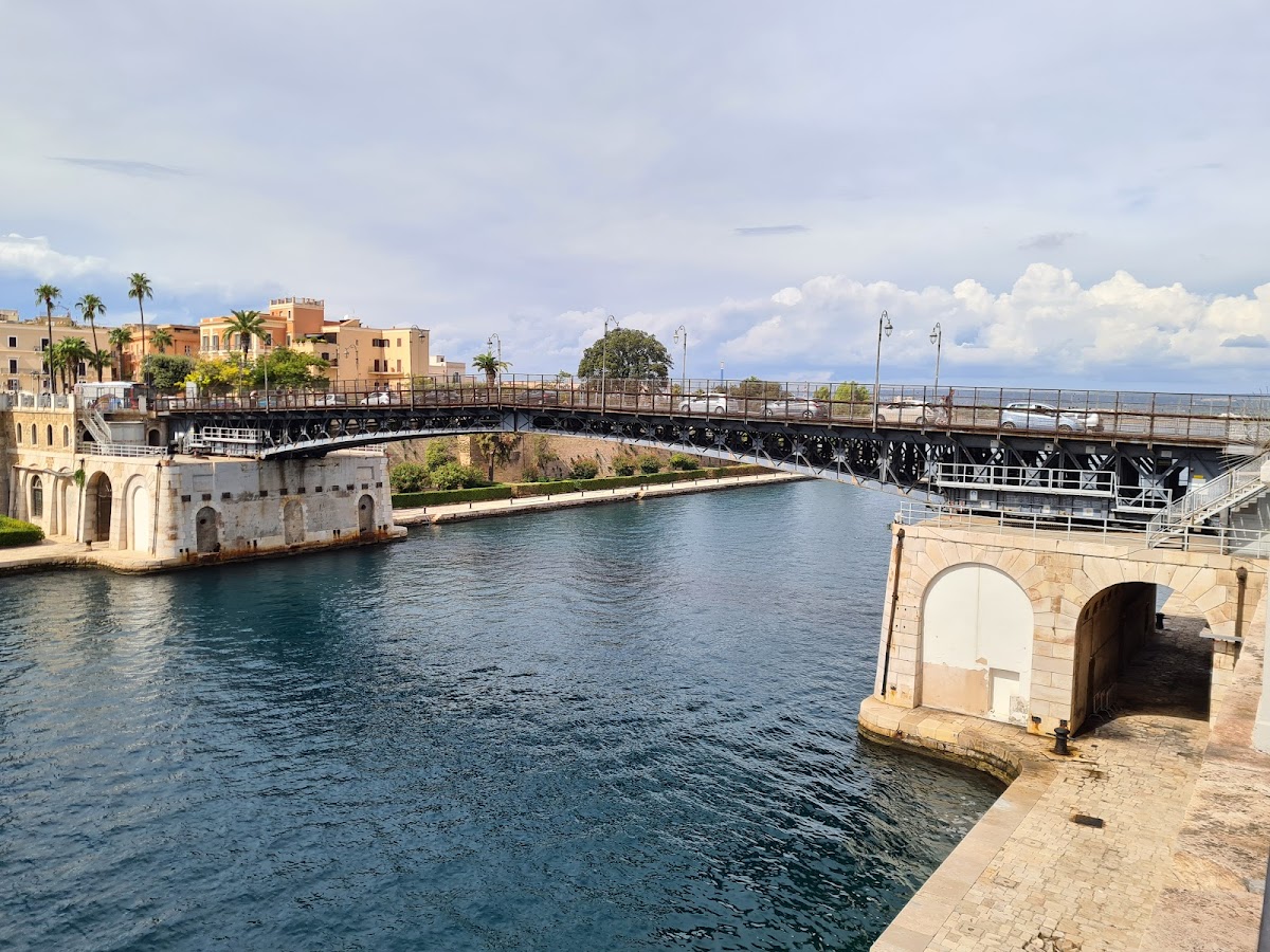 Ponte San Francesco di Paola — Punto di interesse a Taranto, Taranto