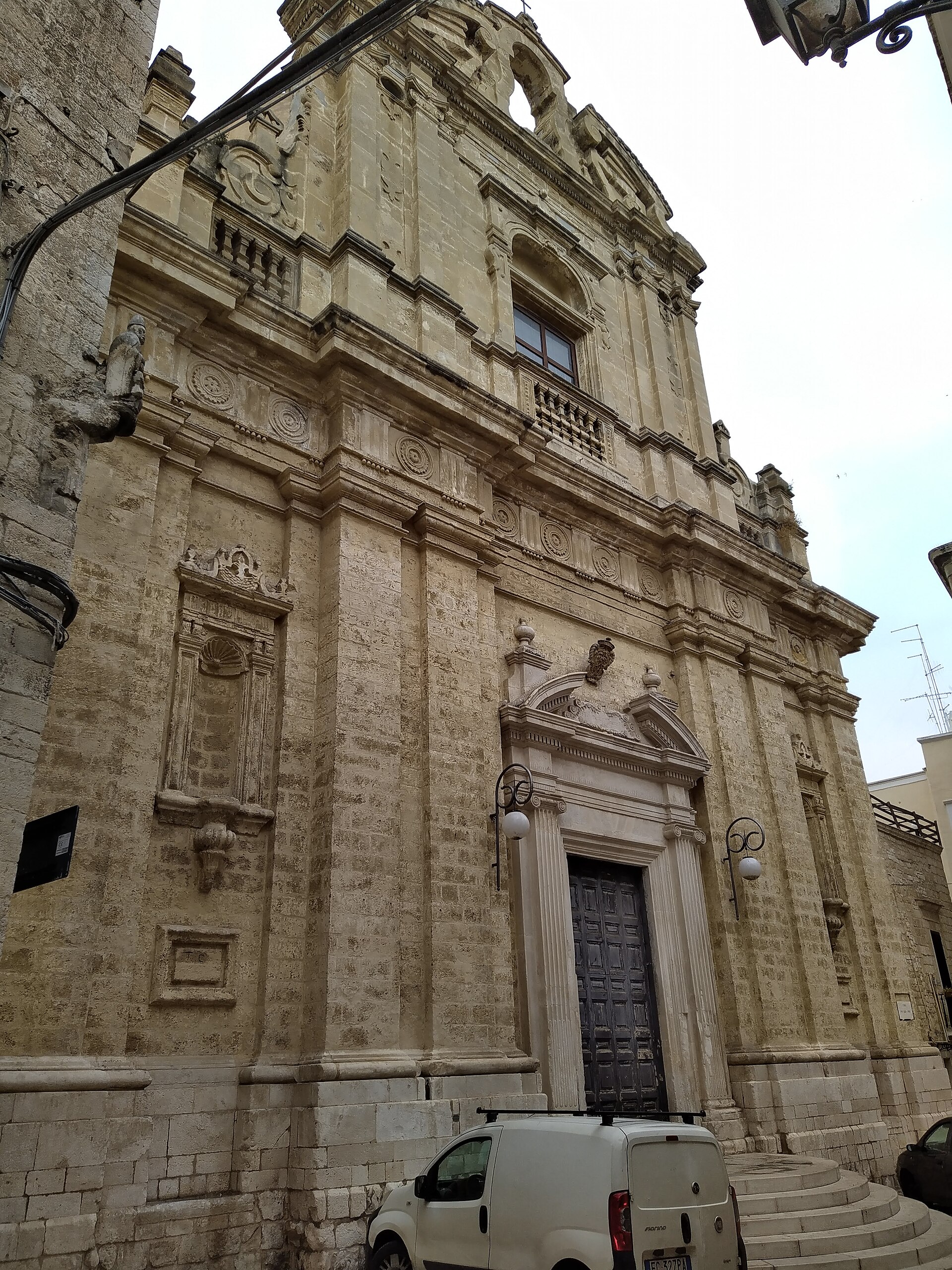 Museo dei pigmenti naturali colorati - Centro d'Arte Santa Teresa dei Maschi — Punto di interesse a Bari, Bari