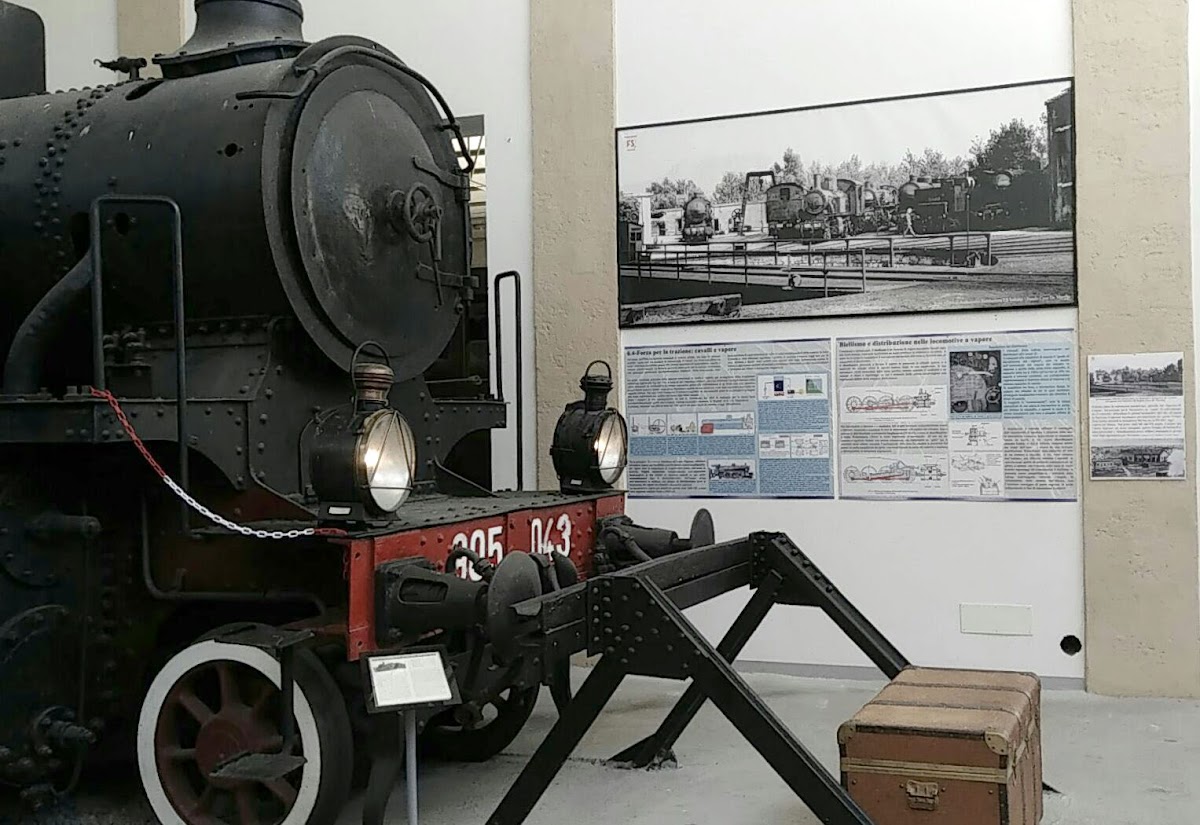 Museo Ferroviario della Puglia — Punto di interesse a Lecce, Lecce