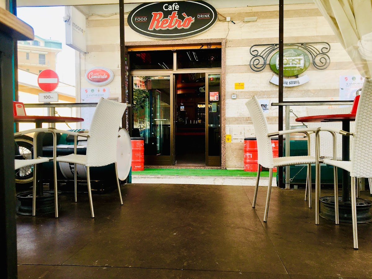 Cafè Retrò — Punto di interesse a Campobasso, Campobasso