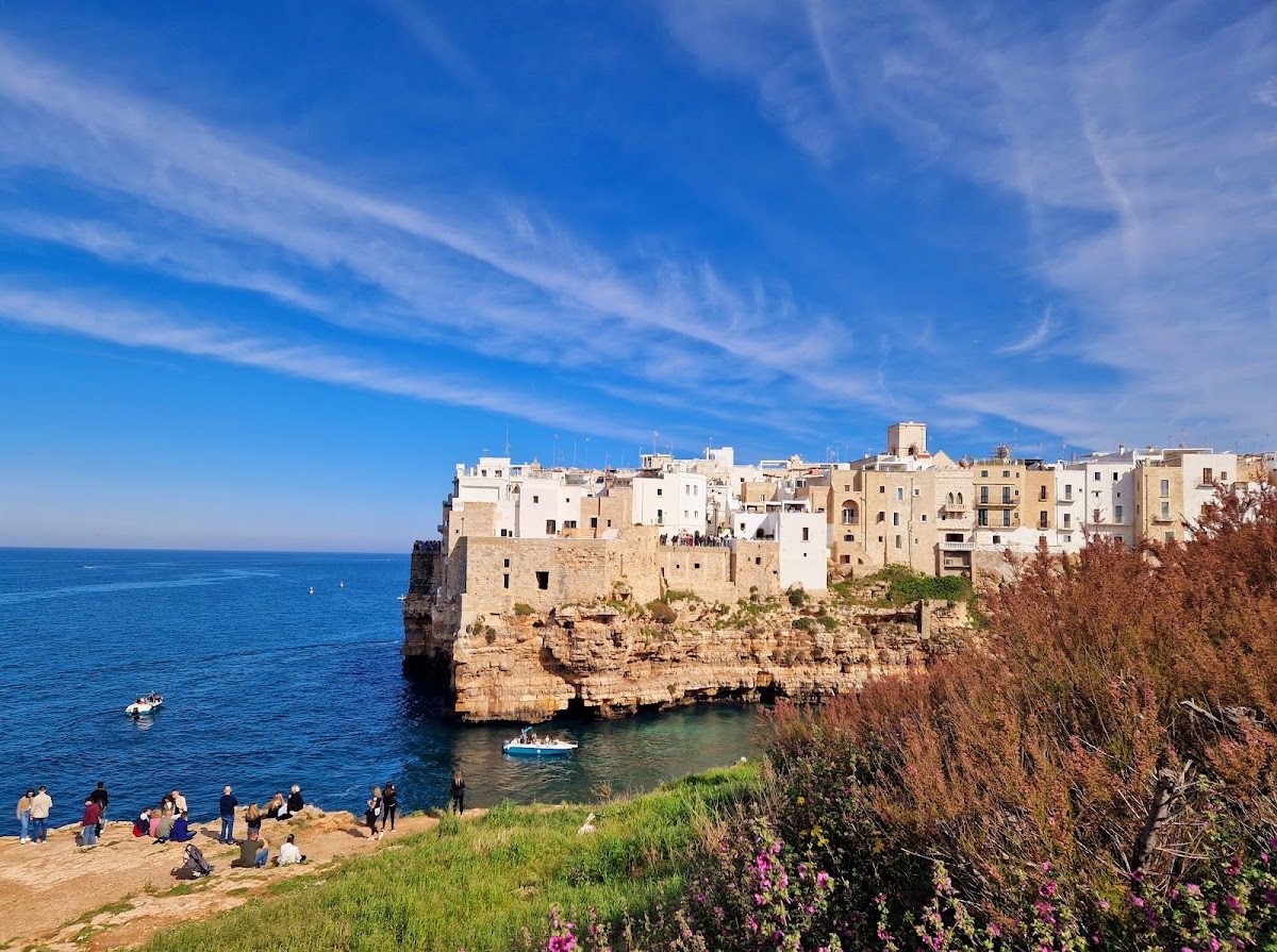 Scalinata "Volare" — Punto di interesse a Polignano a Mare, Bari
