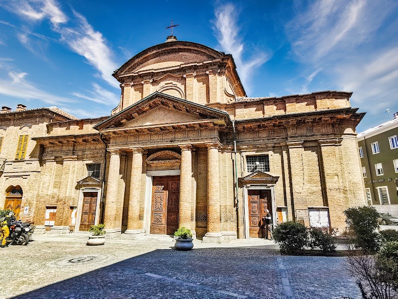 Chiesa di San Giovanni in Lanero — Punto di interesse a Nizza Monferrato, Asti