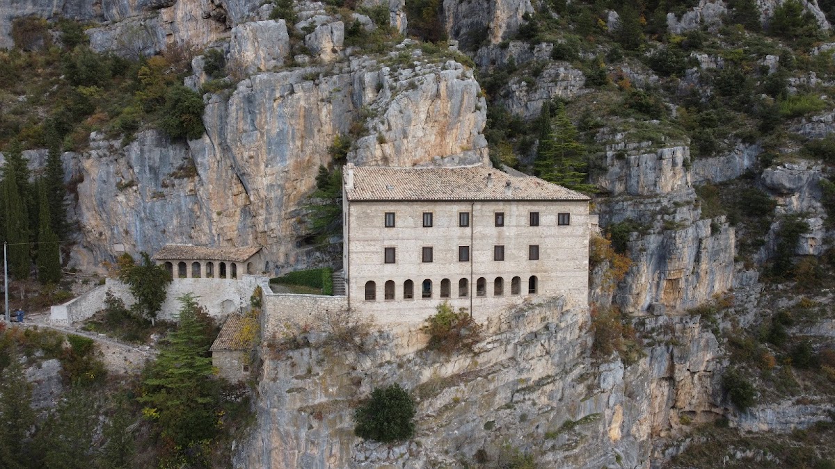 Eremo di Sant'Onofrio al Morrone — Punto di interesse a Sulmona, L'Aquila