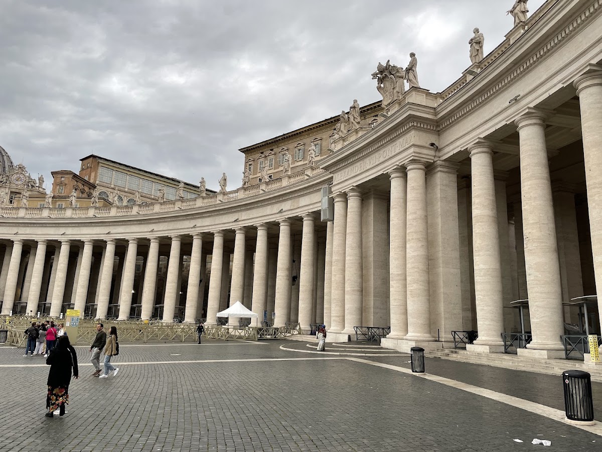 Fontana di Piazza San Pietro-Frascati(RM) — Punto di interesse a Frascati, Roma
