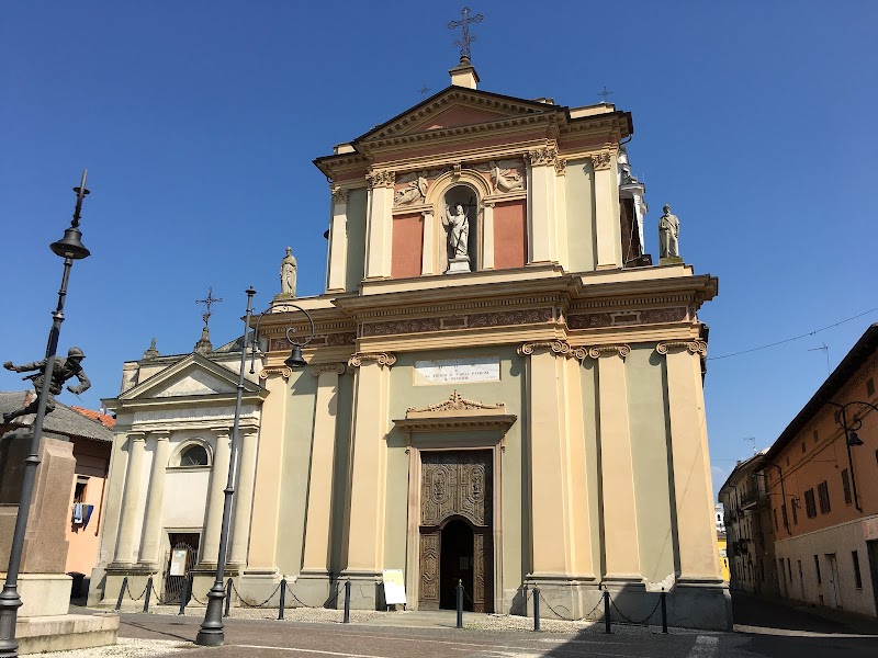 Parrocchia dei Santi Pietro e Paolo — Punto di interesse a Santhia, Vercelli