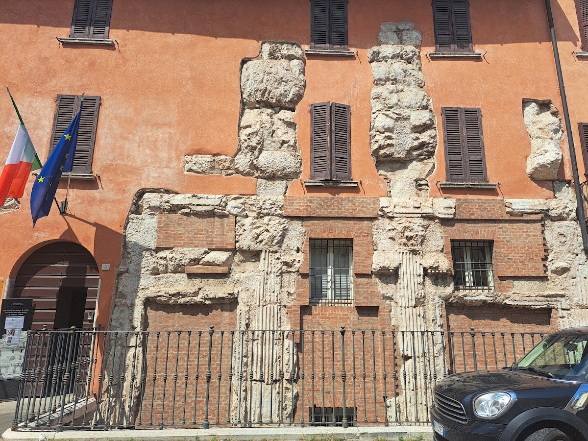 Basilica romana — Punto di interesse a Brescia, Brescia