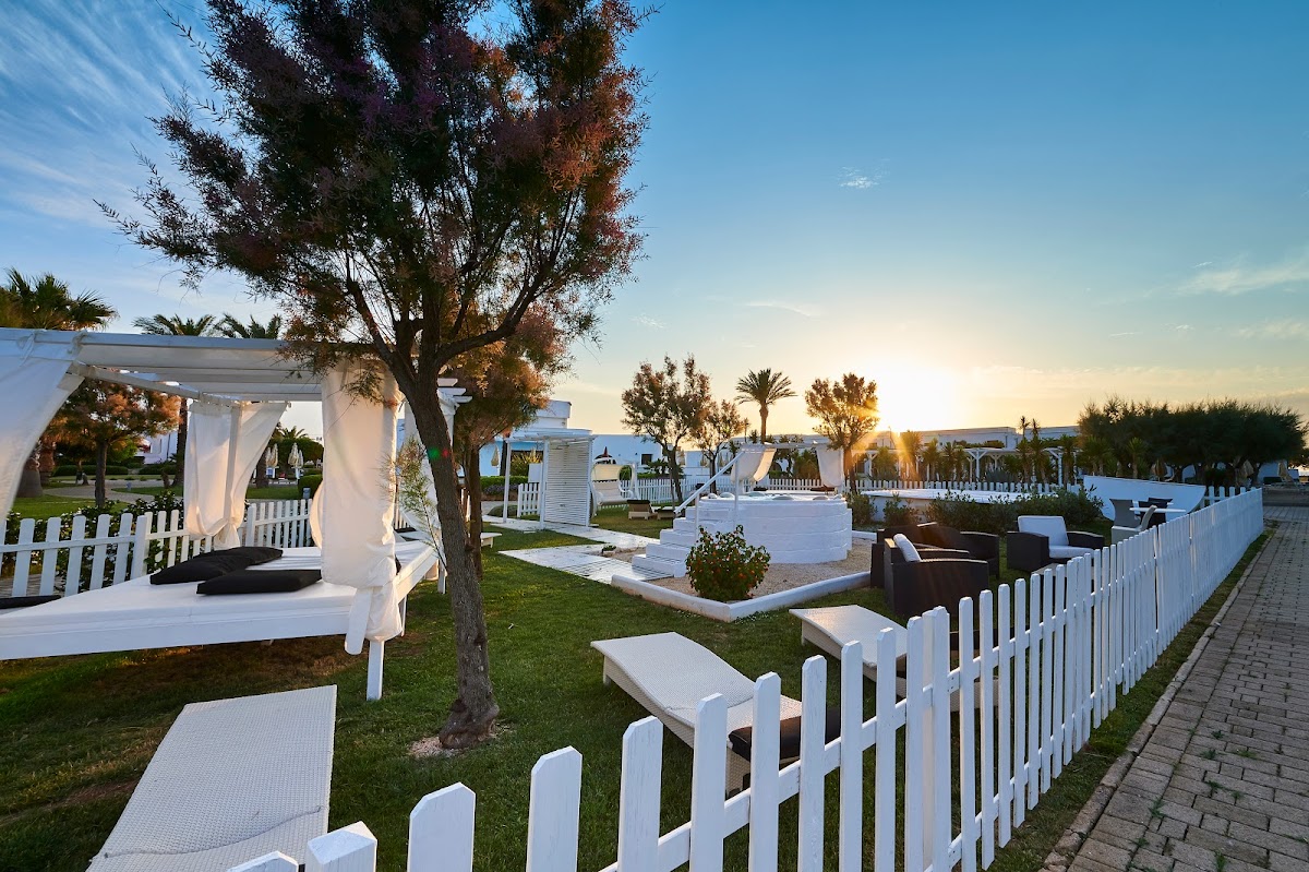 Pietrablu Resort & SPA | CDSHotels — Punto di interesse a Polignano a Mare, Bari
