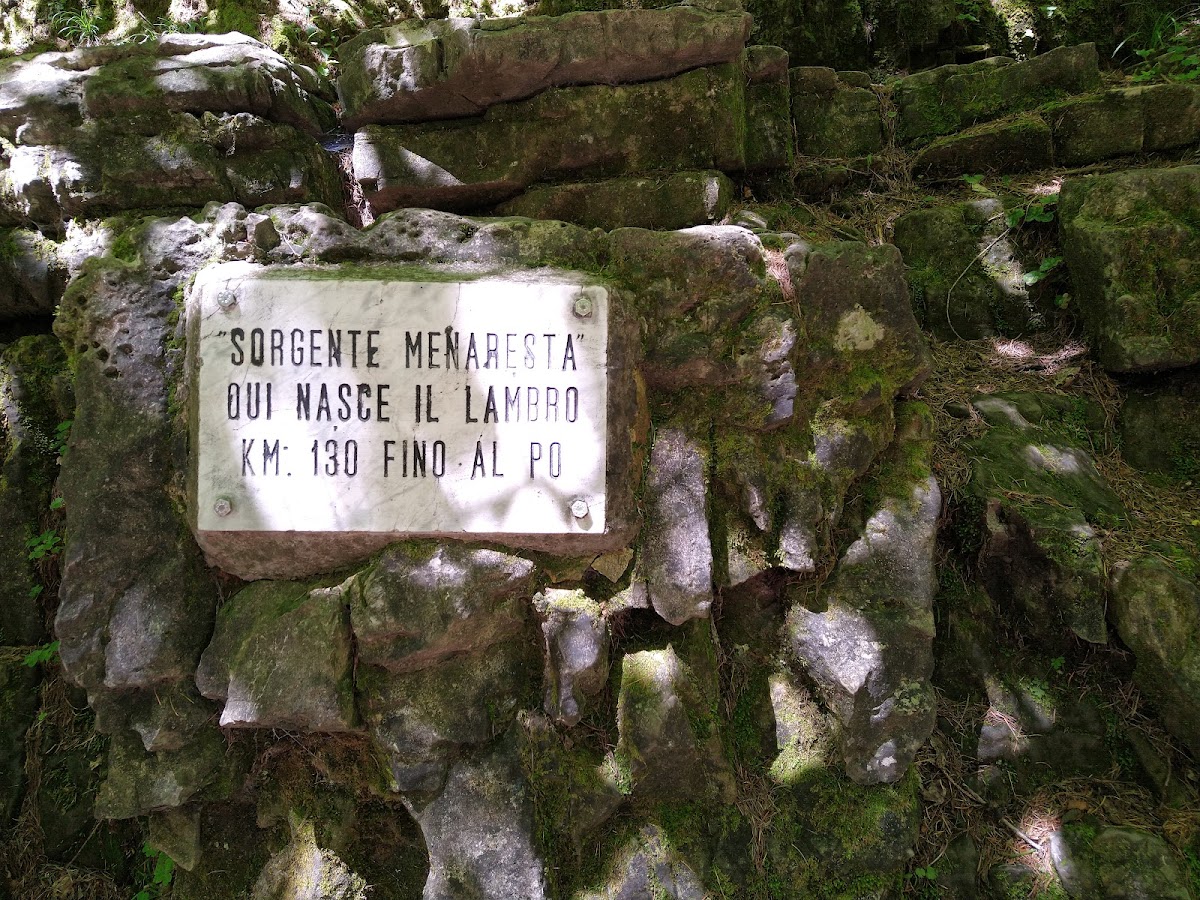 Sorgente del fiume Lambro — Punto di interesse a Bellagio, Como