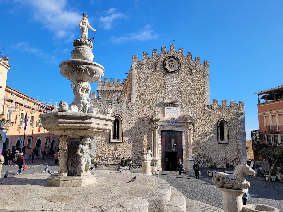 Fontana di Piazza Duomo — Punto de interés in Taormina, Messina