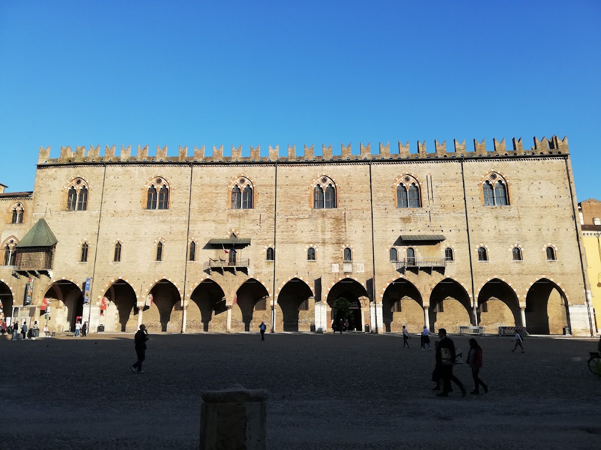 Magna Domus — Punto di interesse a Mantova, Mantova