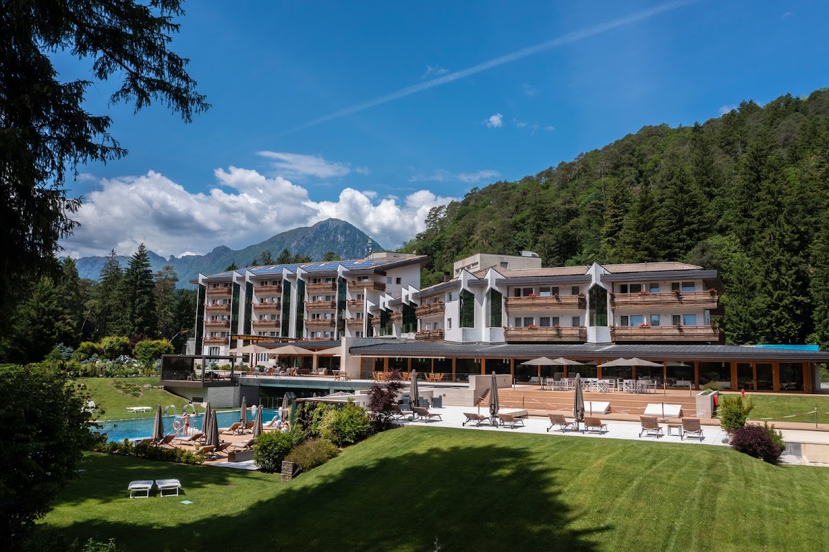 Grand Hotel Terme di Comano — Punto di interesse a Trento, Trento