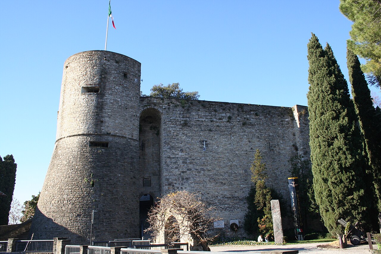 Rocca di Bergamo — Punto di interesse , Milano