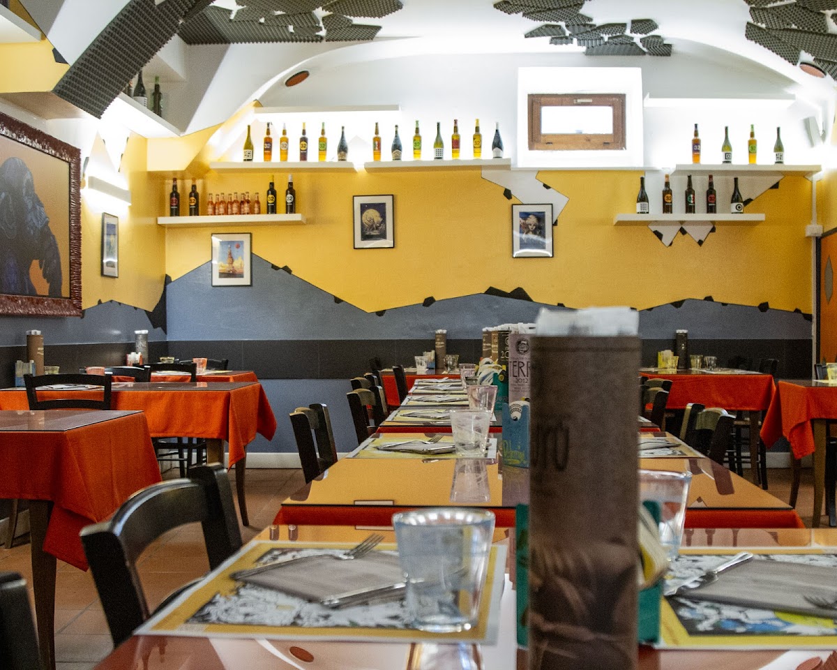 Passù • Ristorante e Pizzeria — Punto di interesse a Trento, Trento