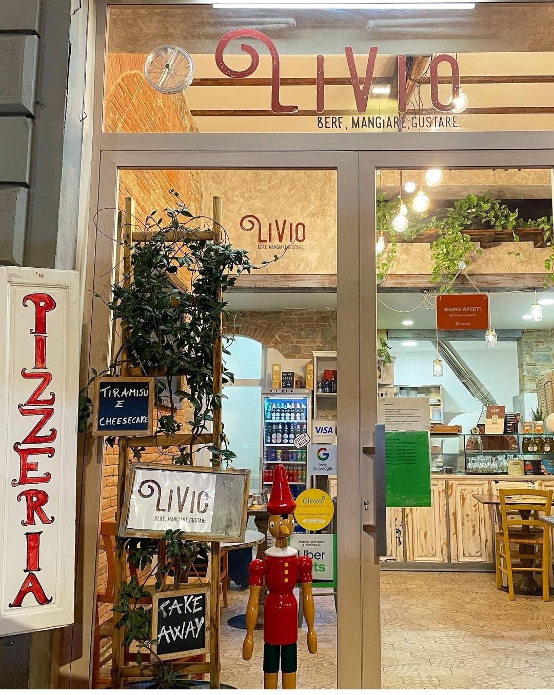 LiVio Pizzeria — Punto di interesse a Firenze, Firenze