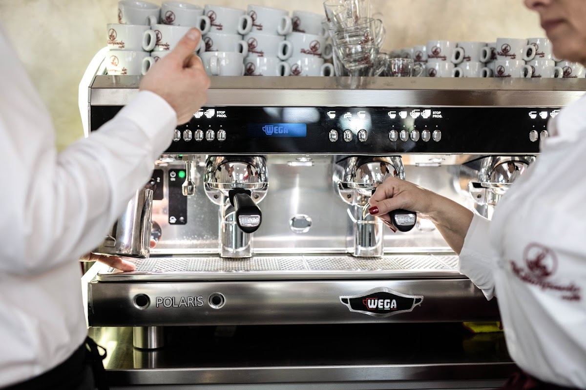 Di Giampaolo Caffè — Punto di interesse a Ancona, Ancona