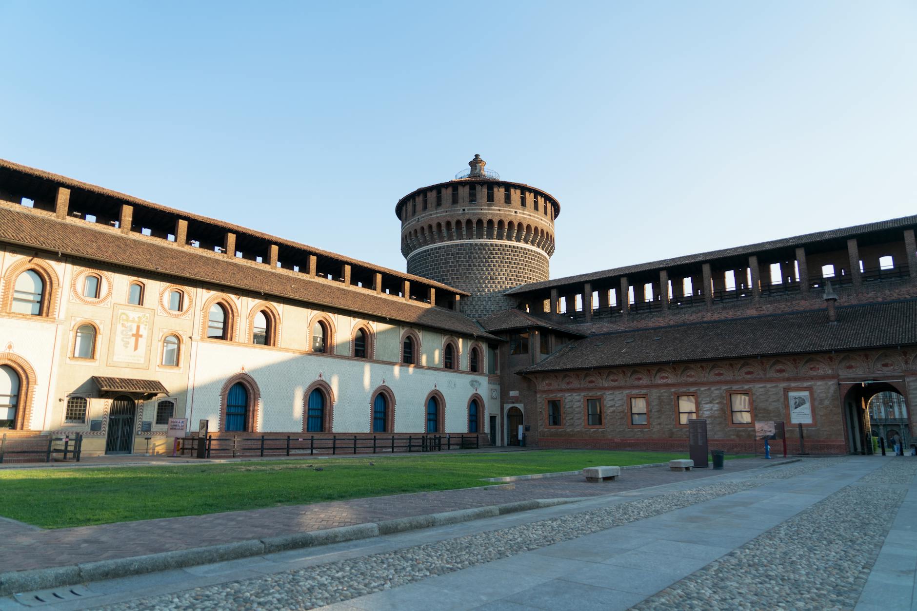Rocca Viscontea — Punto di interesse , Milano
