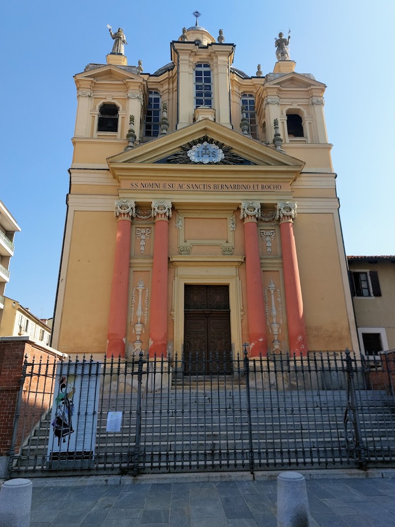 Chiesa dei SS. Bernardino e Rocco — Punto di interesse a Chieri, Torino