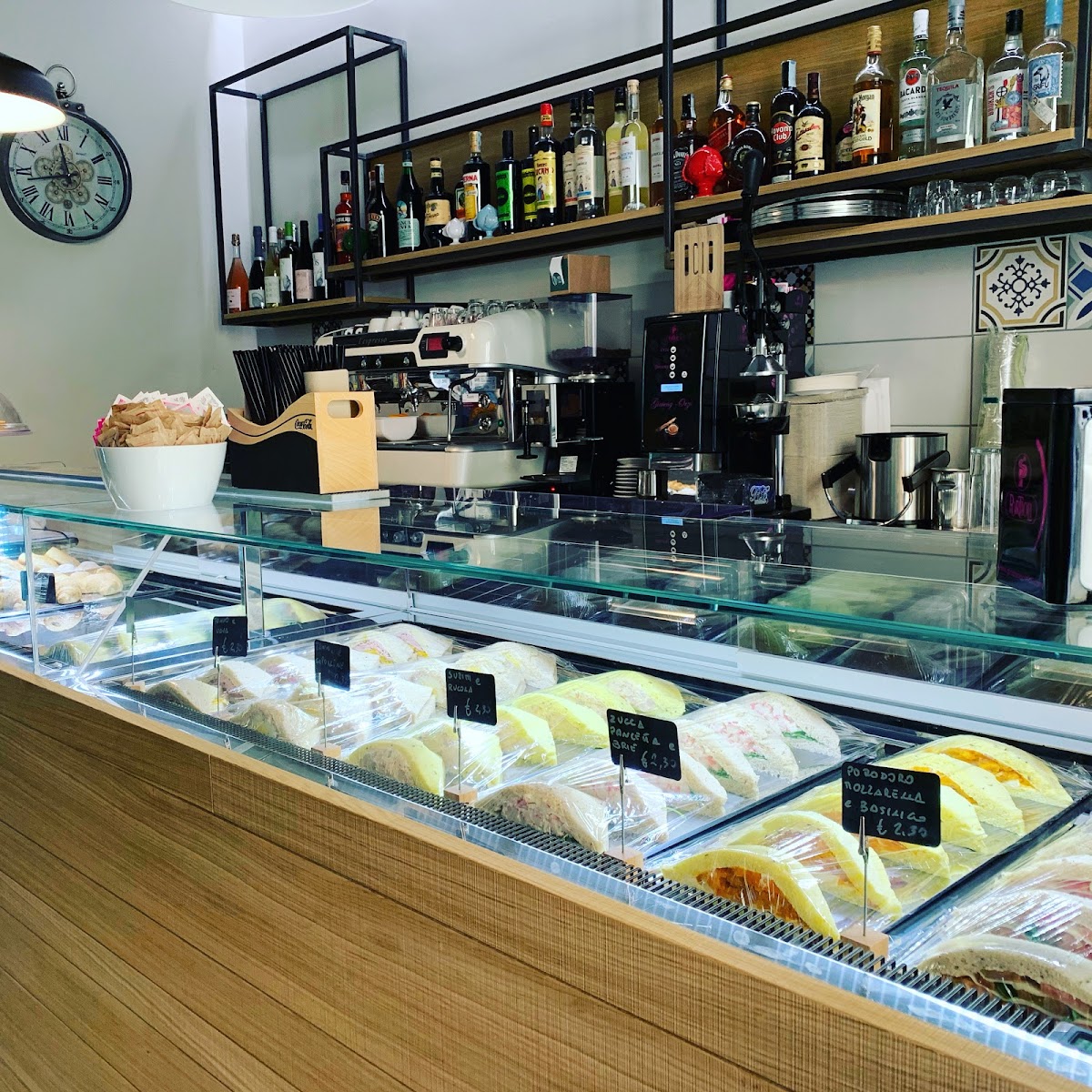 Ocio Sandwich Room — Punto di interesse a Matera, Matera