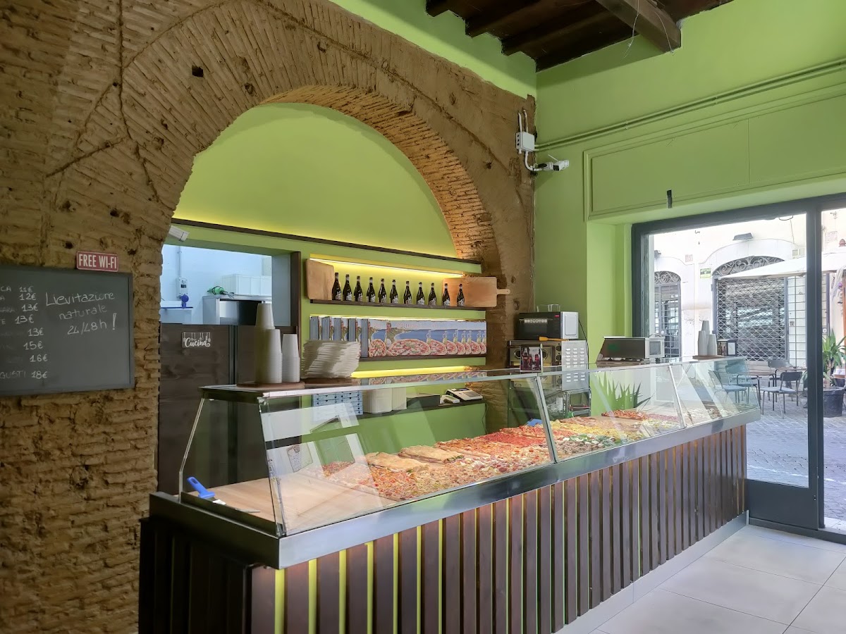Corner Pizza e Tiramisù — Punto di interesse a Roma, Roma