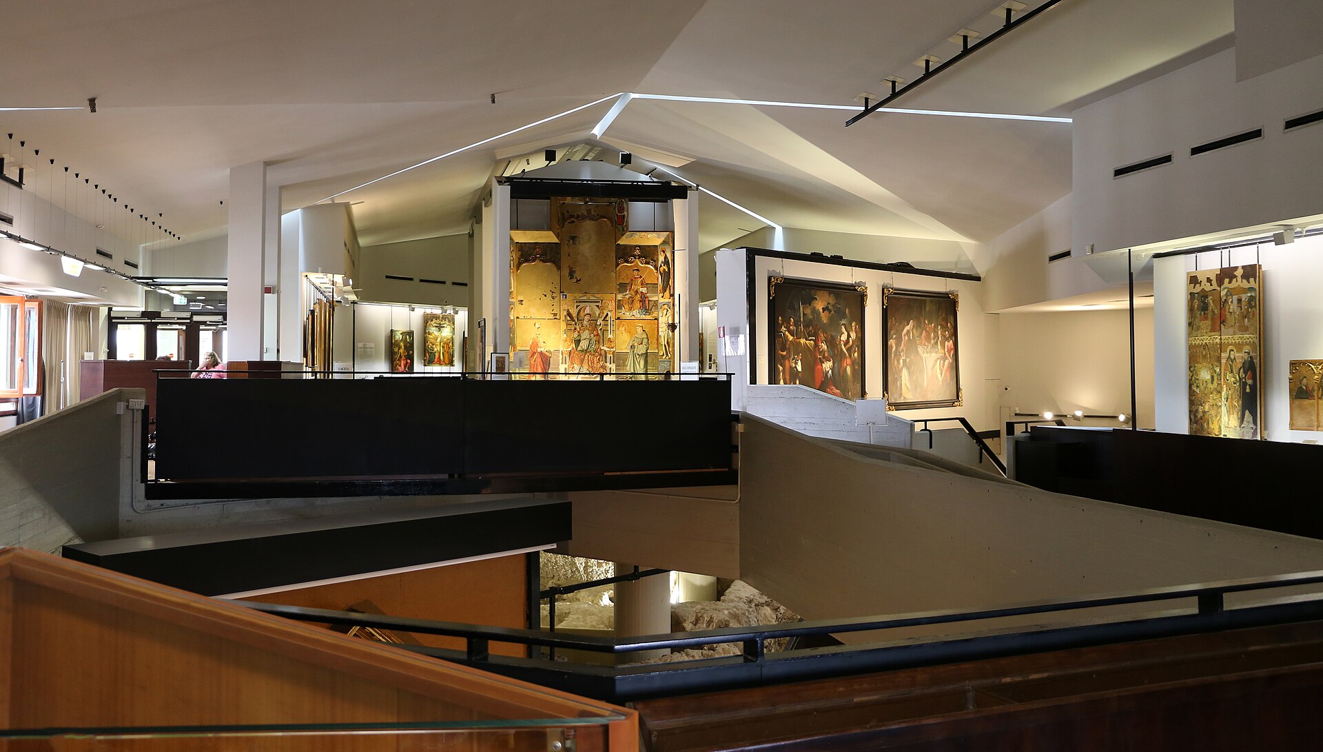 Pinacoteca Nazionale di Cagliari — Punto di interesse a Cagliari, Cagliari