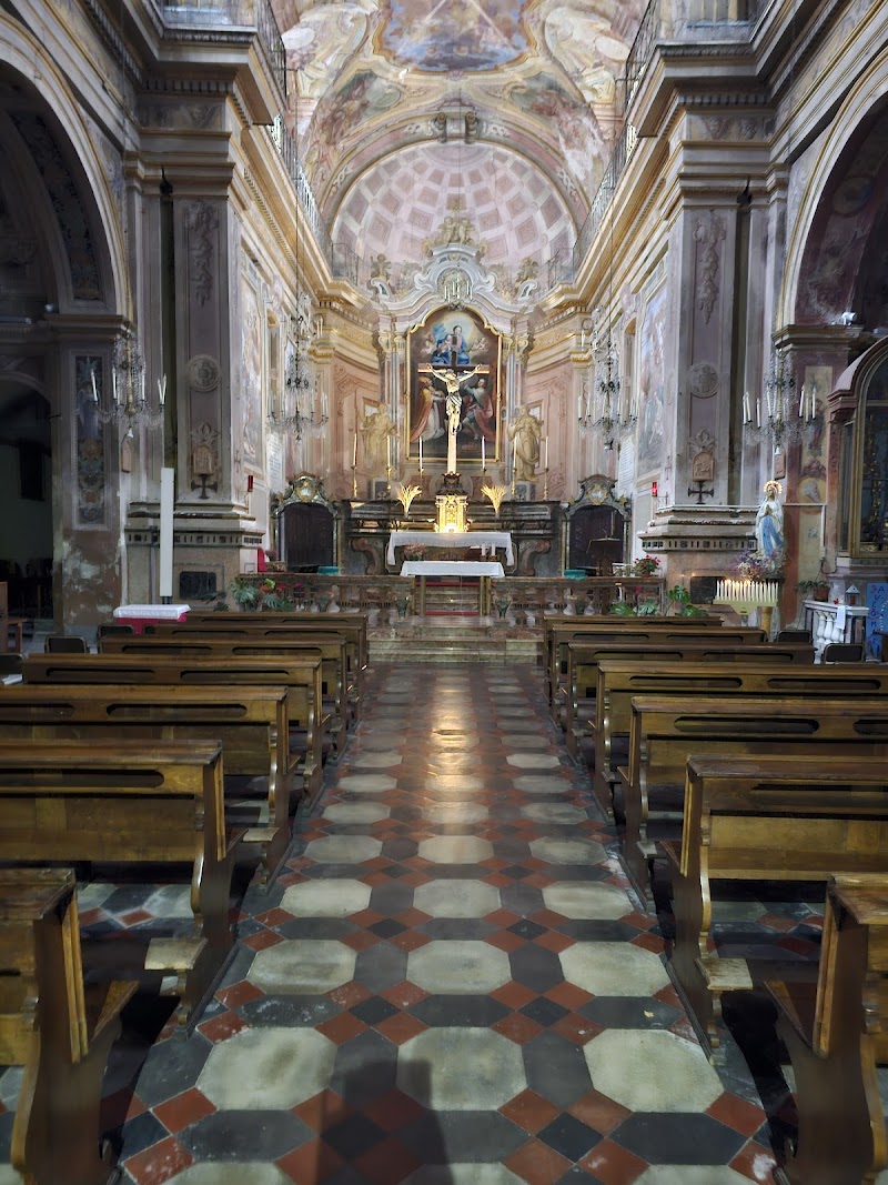 Chiesa di San Leonardo — Punto di interesse a Canelli, Asti