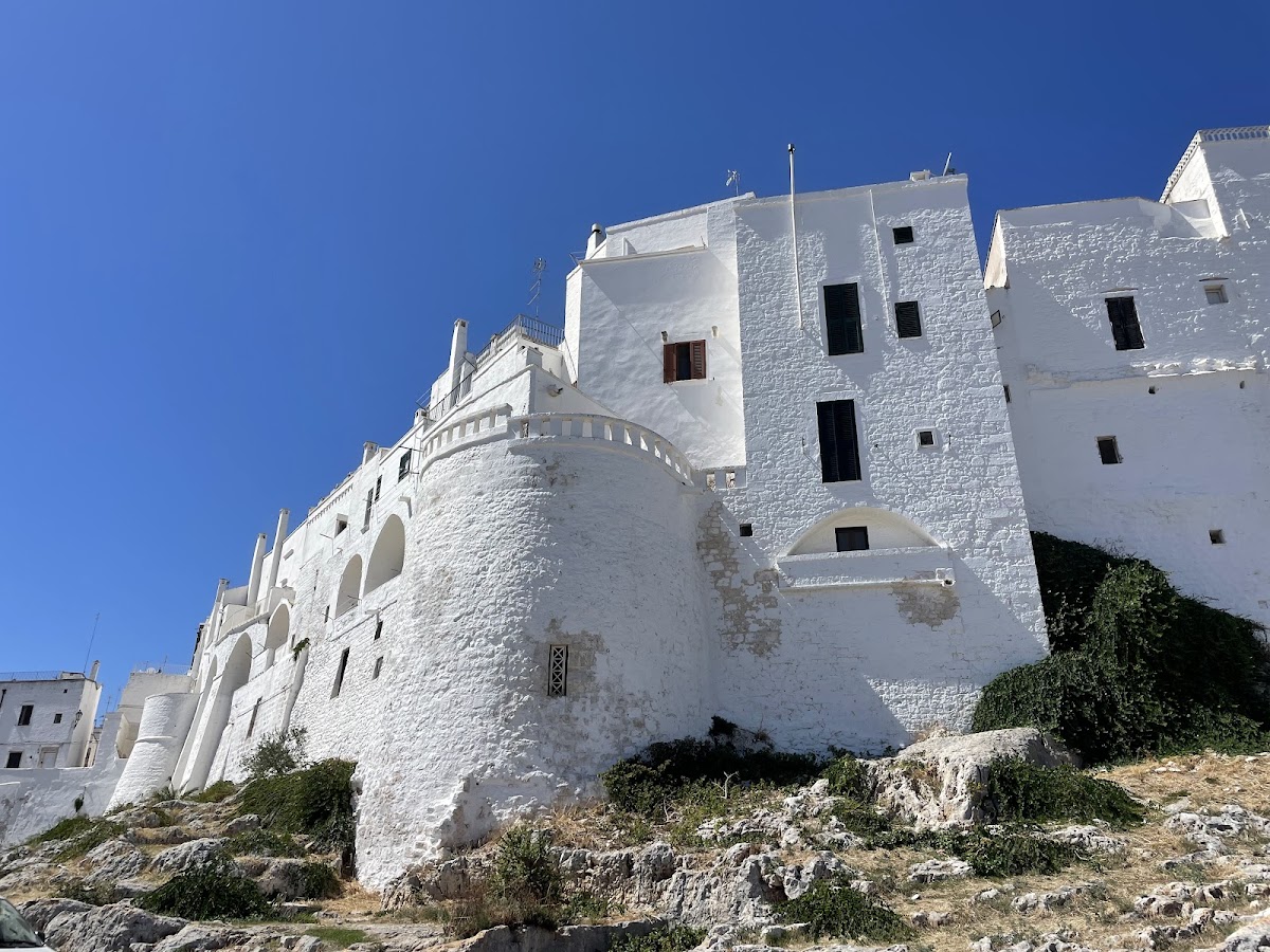 Cinta Muraria (Mura Aragonesi) — Punto di interesse a Ostuni, Brindisi