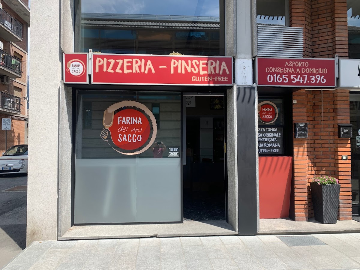 Pizzeria Farina Del Mio Sacco — Punto di interesse a Aosta, Aosta