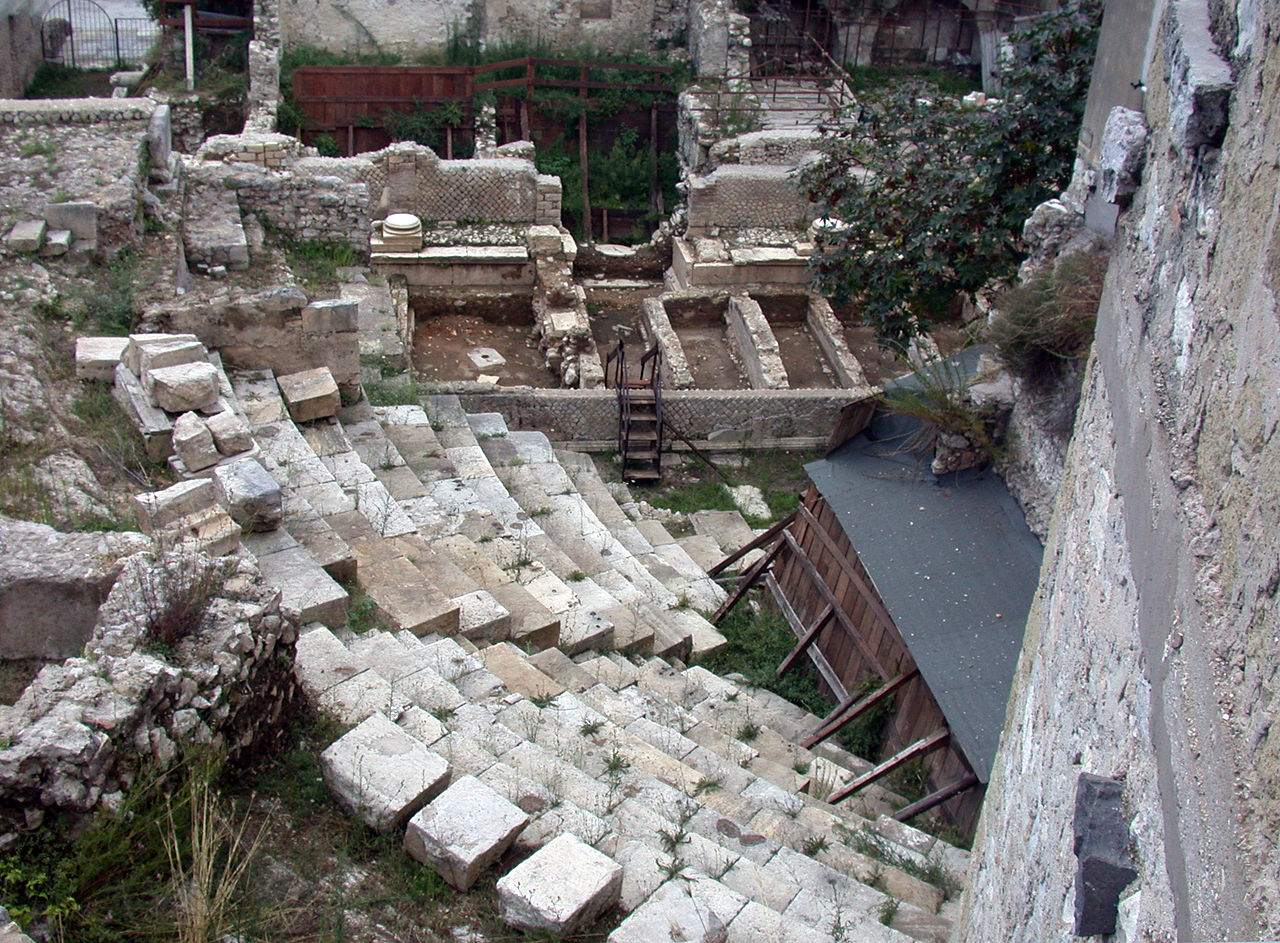 Teatro romano di Terracina — Punto di interesse , Roma