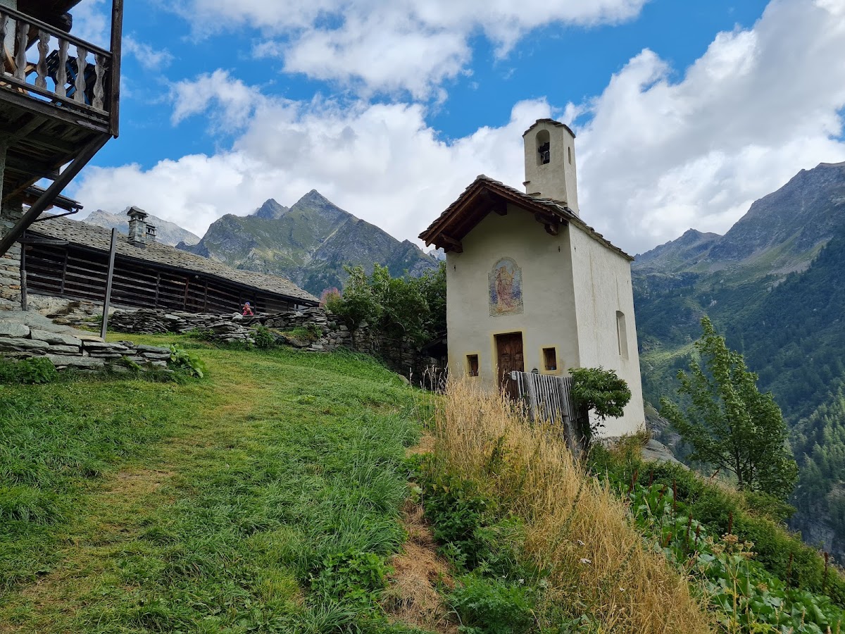 Rifugio Alpenzu Grande — Punto di interesse a Gressoney, Aosta