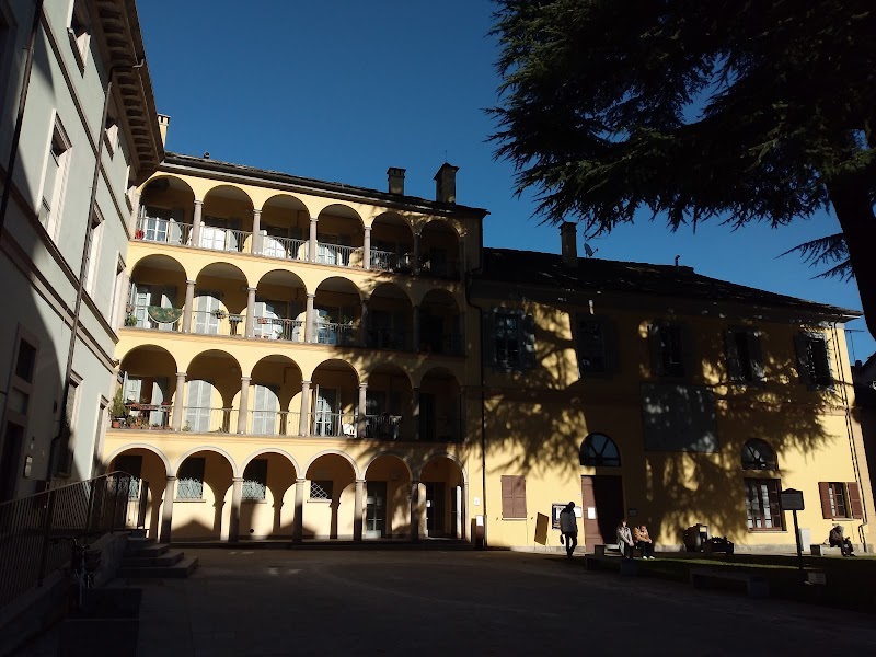 Piazza Rovereto Domodossola