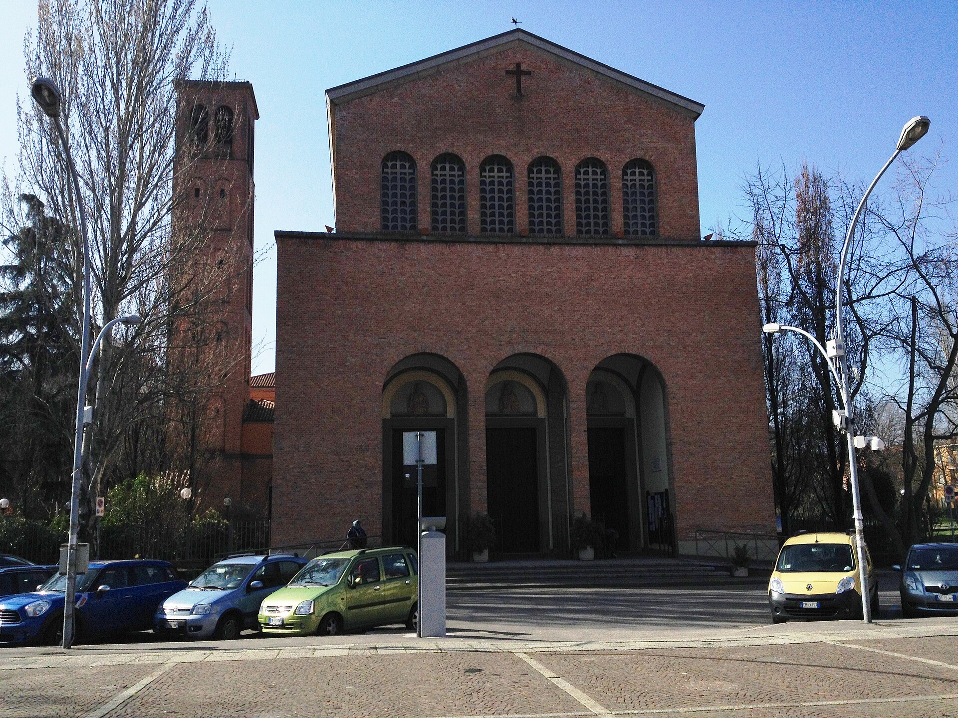 Chiesa di San Lazzaro — Punto di interesse a Bologna, Bologna