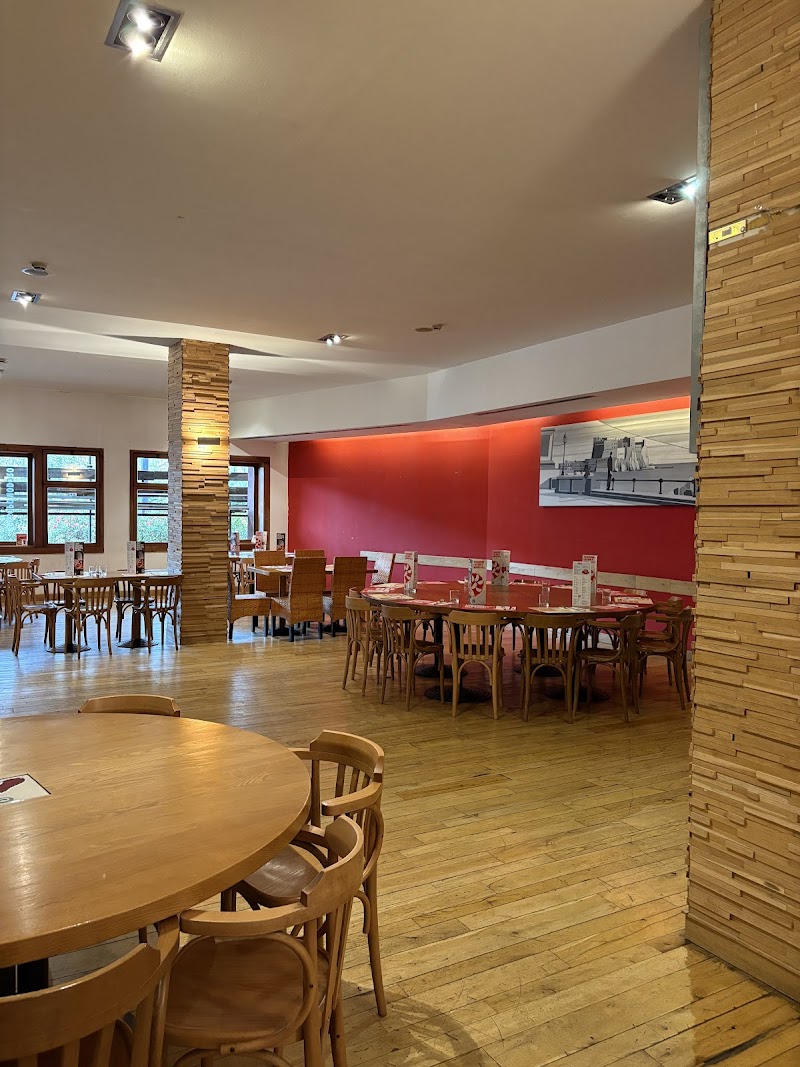 Rossopomodoro Aosta — Ristorante a Aosta, Piedmont
