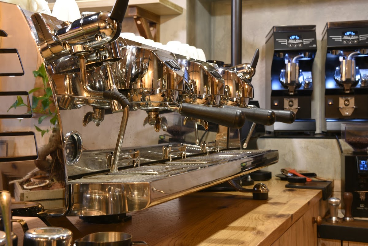Gara Caffetteria e Specialità — Punto di interesse a Ancona, Ancona