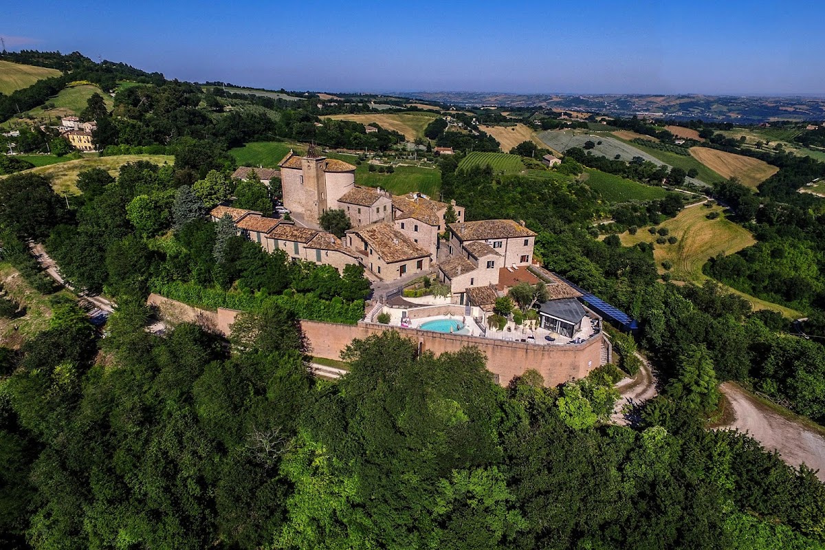CASA OLIVA Borgo del Benessere delle Marche — Punto di interesse a Urbino, Pesaro e Urbino