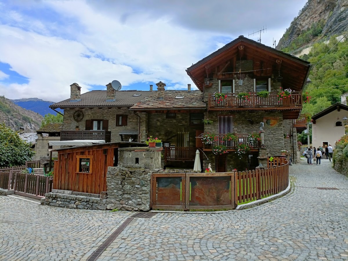 castello Pascal de la Ruine — Punto di interesse , Aosta