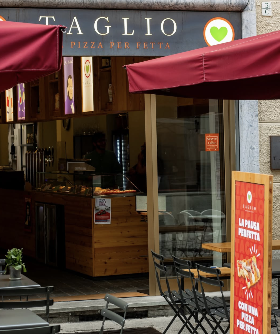 Taglio Carignano - La Pizza Per Fetta — Punto di interesse a Torino, Torino
