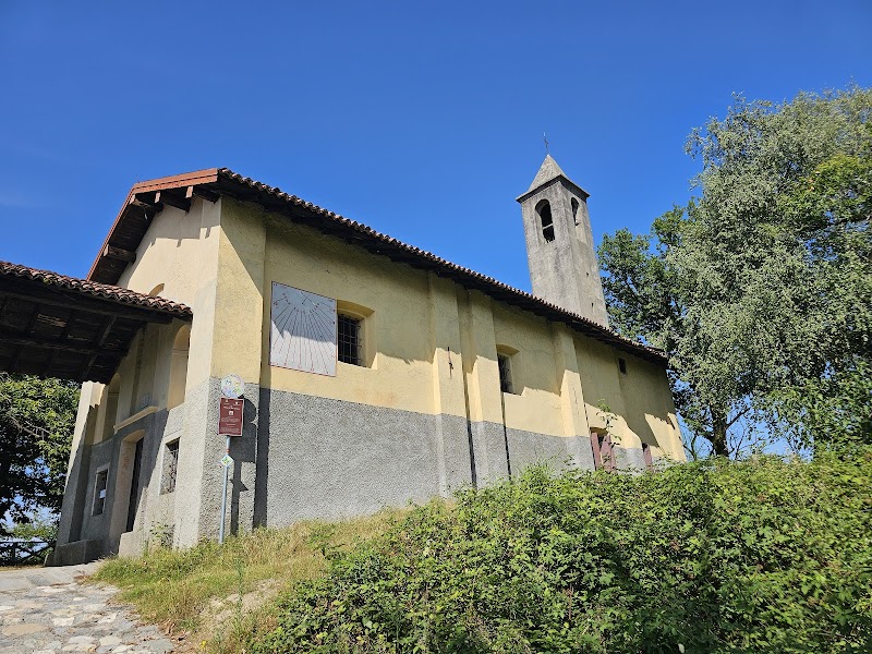 Chiesa di San Quirico — Punto di interesse a Arona, Novara