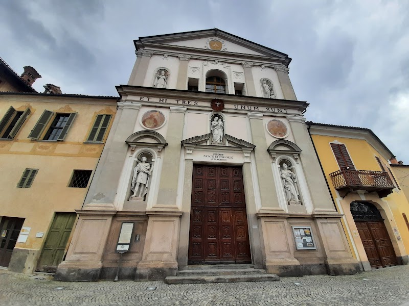 Chiesa SS Trinitá (Battuti Bianchi)