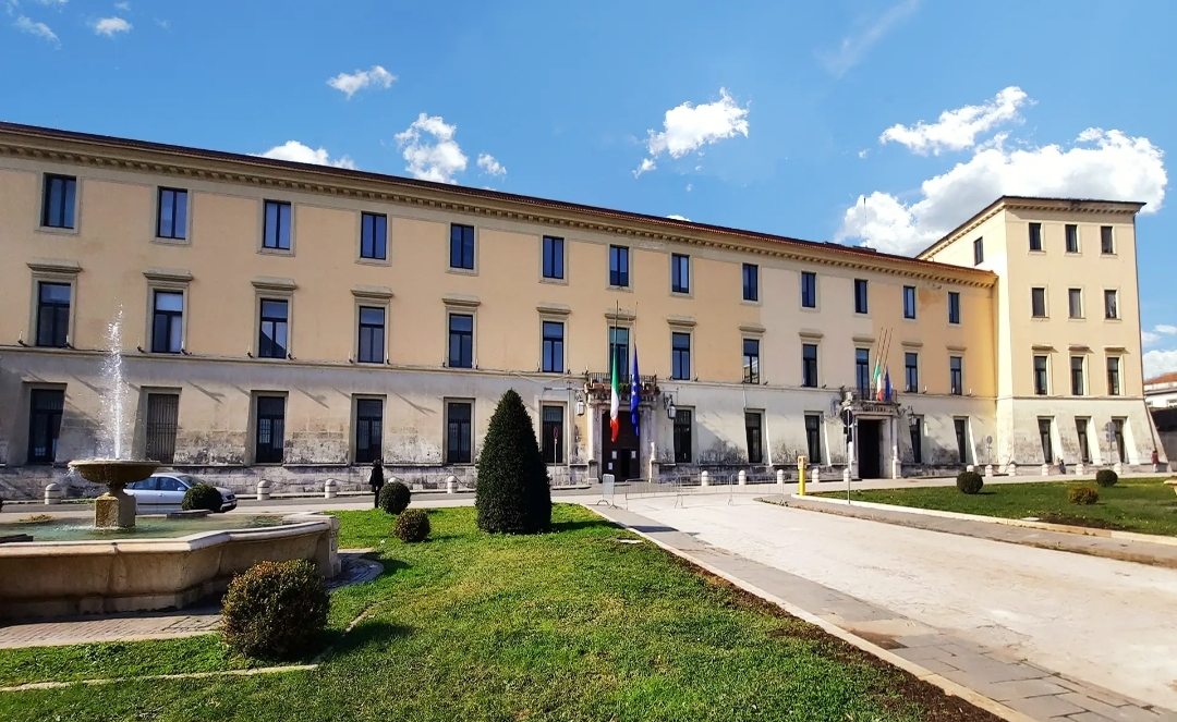 Palazzo Vecchio — Punto di interesse a Caserta, Caserta
