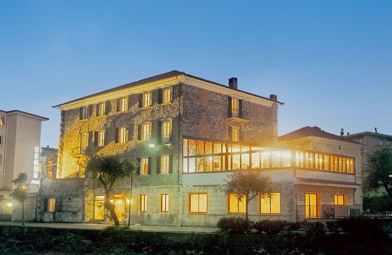 Hotel Rio — Punto di interesse a Finalborgo, Savona