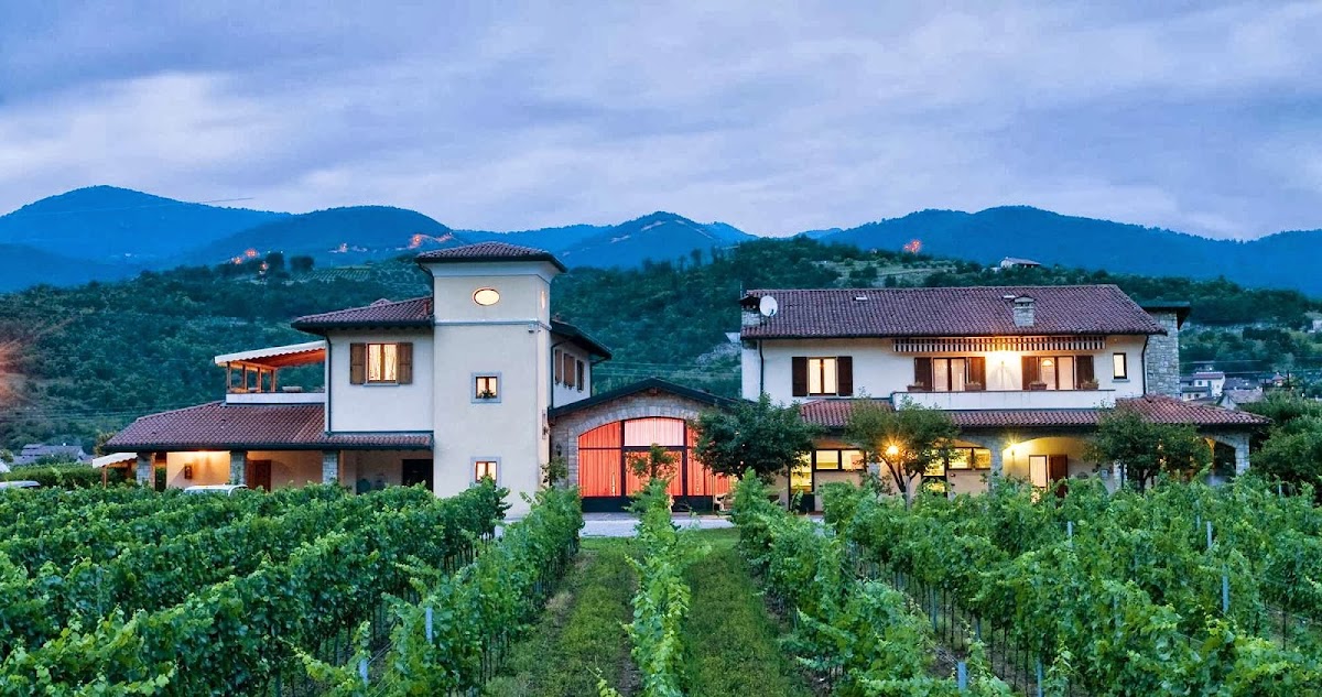 Agriturismo e Cantina La Fiorita Franciacorta — Punto di interesse a Brescia, Brescia