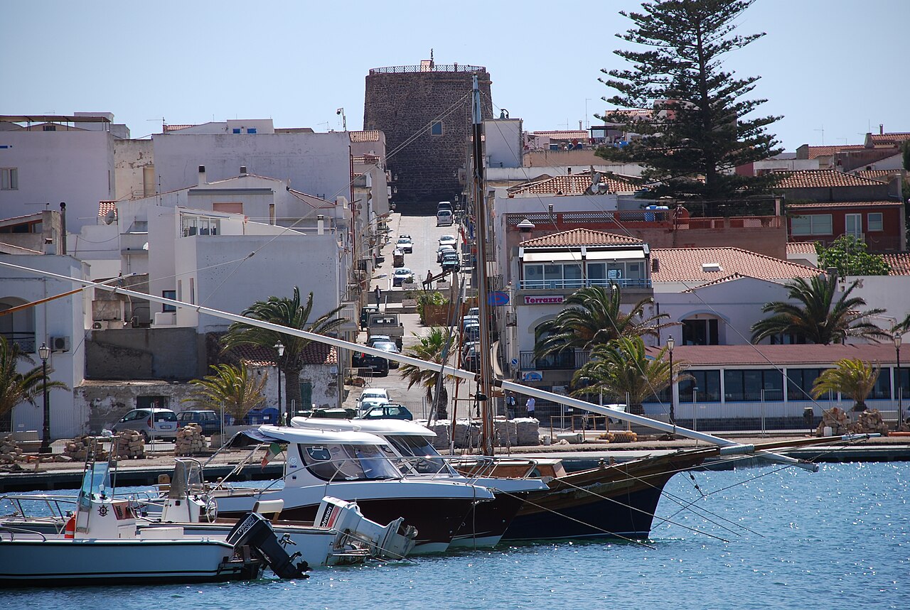 porto turistico di Calasetta — Punto di interesse , Cagliari