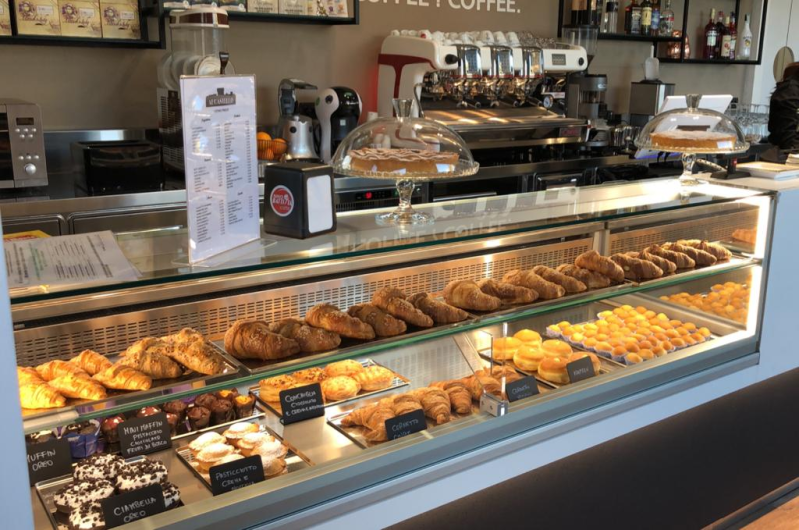 Al Castello Caffetteria Lounge Bar — Punto di interesse a Matera, Matera