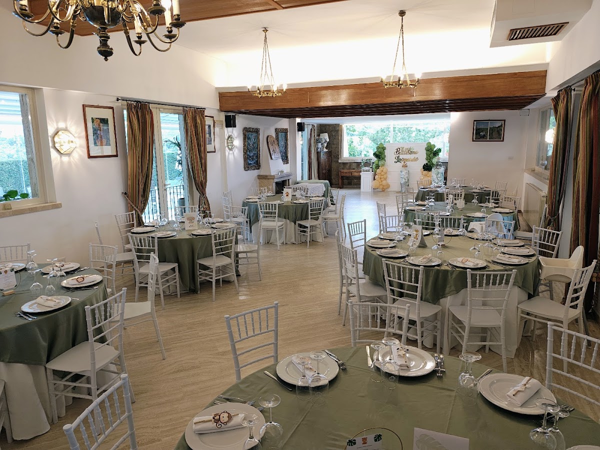 Tenuta Di Pietra Porzia Restaurant — Punto di interesse a Frascati, Roma