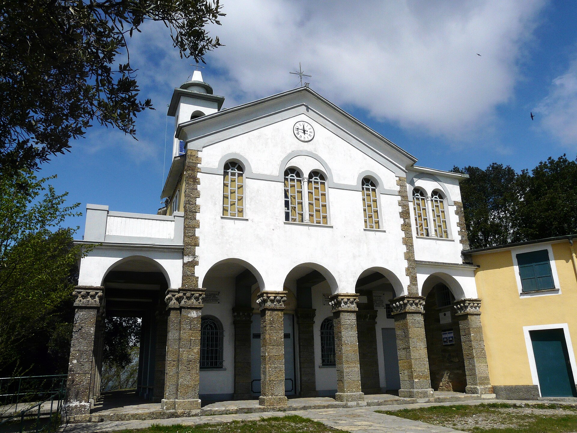 Santuario Nostra Signora di Caravaggio — Punto di interesse a Camogli, Genova