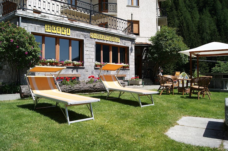 Hotel Le Campagnol — Ristorante a Champoluc, Piedmont