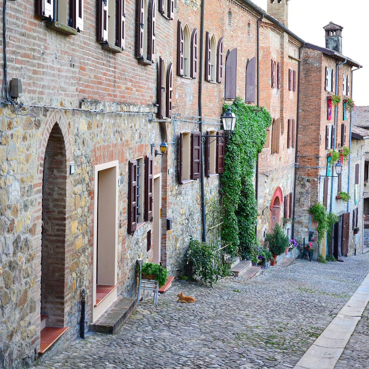 Borgo medioevale di Savignano sul Panaro — Punto di interesse a Modena, Modena