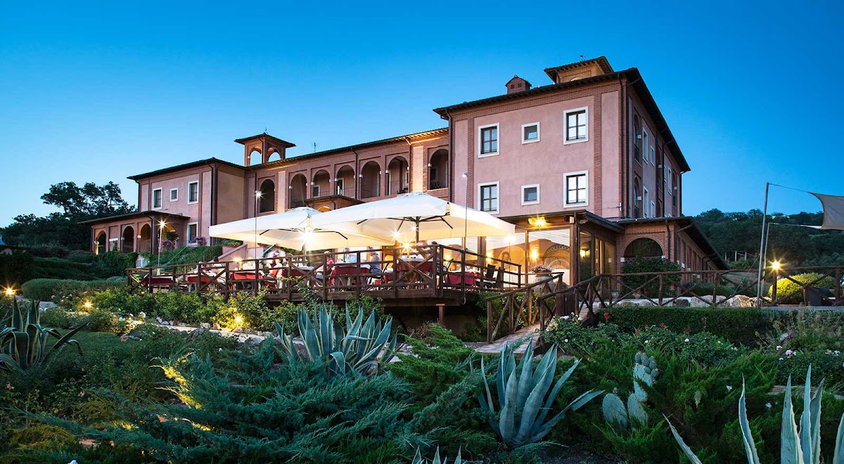 Saturnia Tuscany Hotel SPA Resort — Punto di interesse a Grosseto, Grosseto