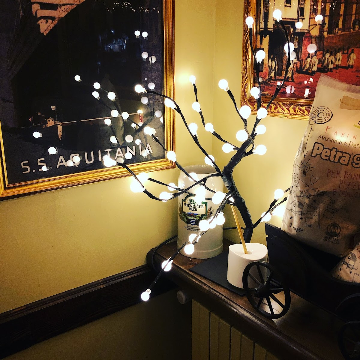 John Bull Inn - English Pub — Punto di interesse a Potenza, Potenza