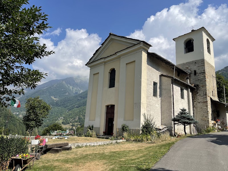 Chiesa dei SS. Pietro e Paolo — Punto di interesse a Perrero, Torino